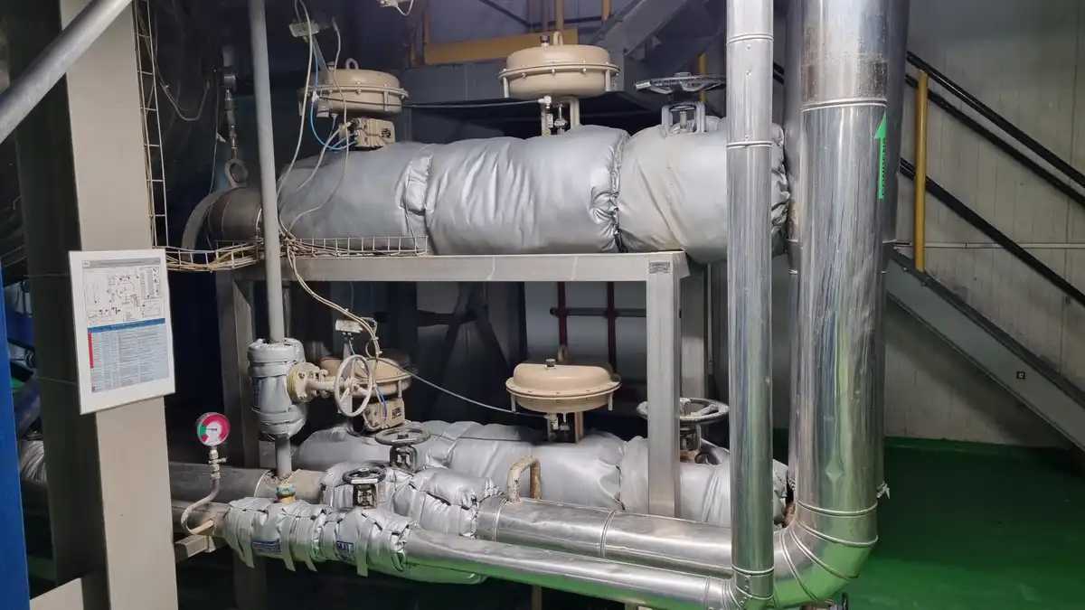 Jachete de izolare termică detașabile din Buzău montate pe echipamente industriale