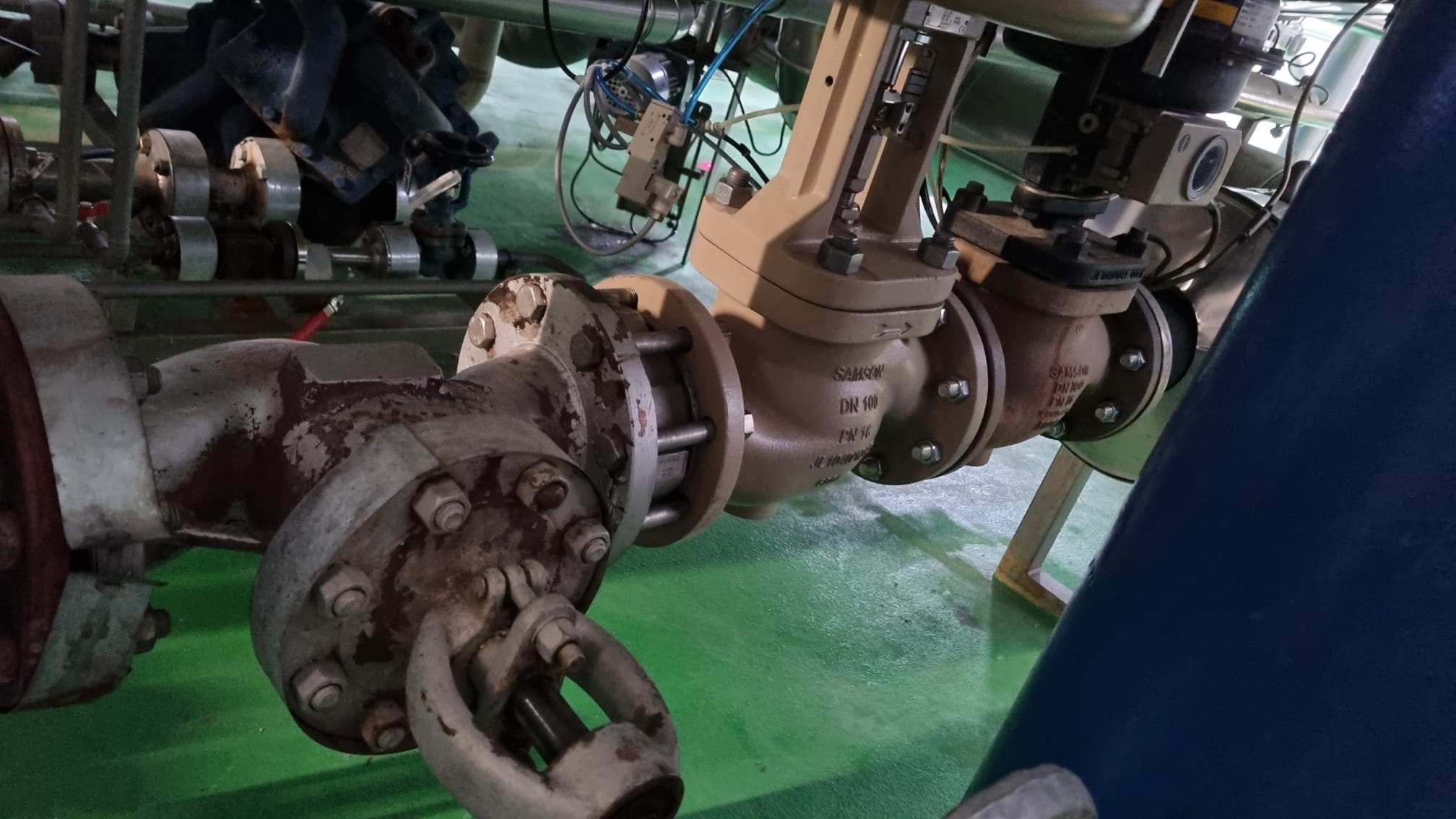 Ursus Buzau - foto 5 Ursus Buzau - foto 5